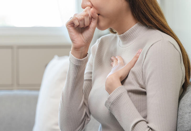 Врач объяснила, когда мороженое помогает при больном горле