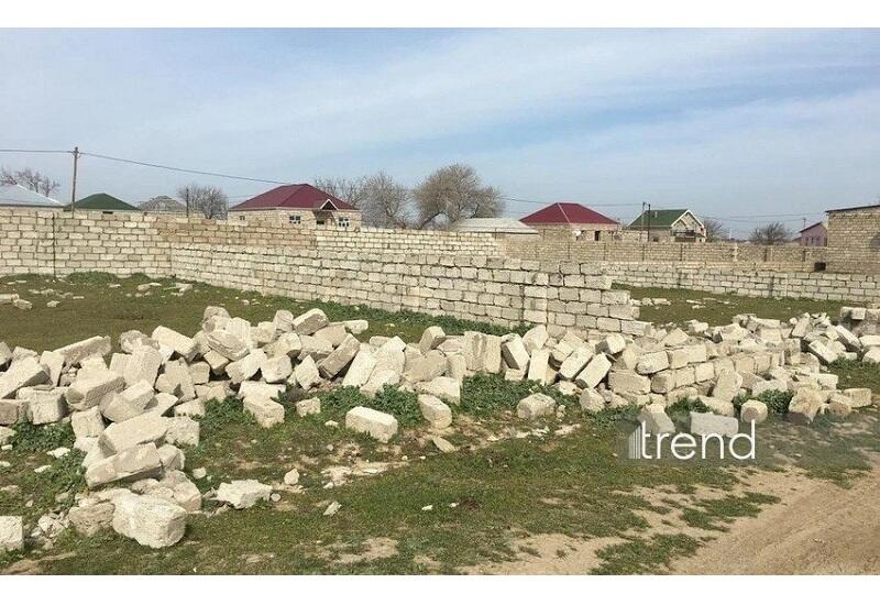 Как поменялись цены на земельные участки в Баку за прошлый месяц?