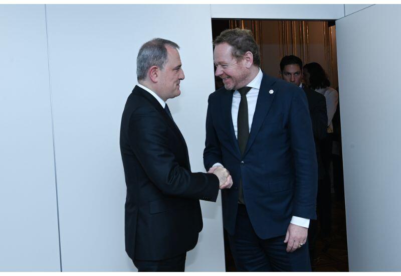 Азербайджан и Нидерланды обсудили двусторонние отношения