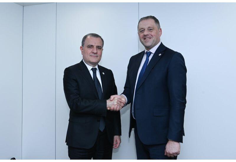 Азербайджан и Ирландия обсудили укрепление политдиалога