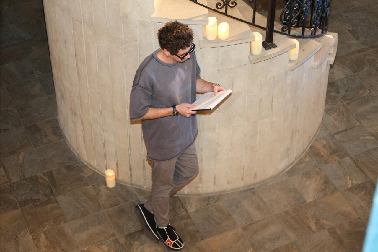 В Баку представлена пьеса "Нефть"