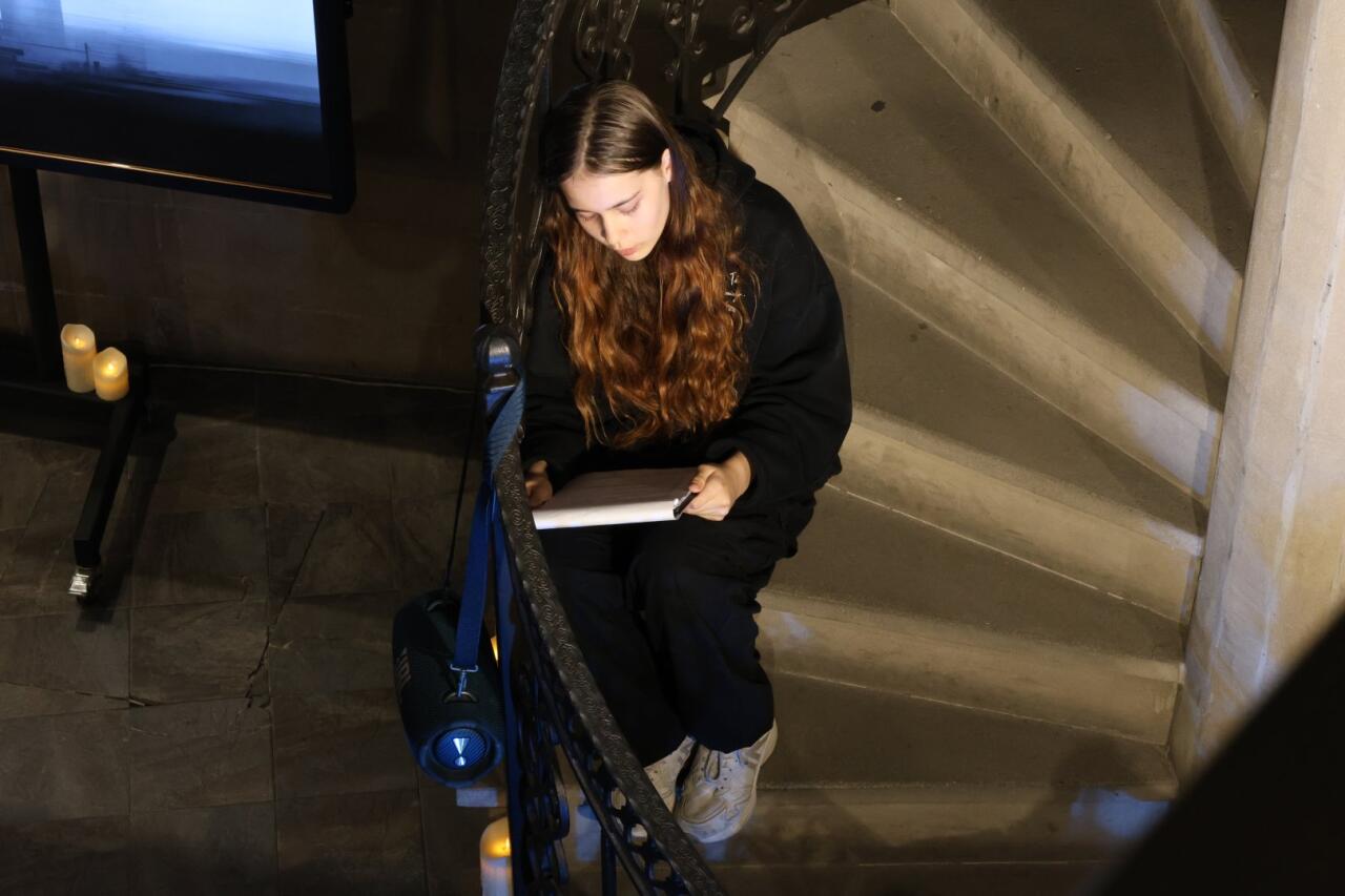 В Баку представлена пьеса "Нефть"