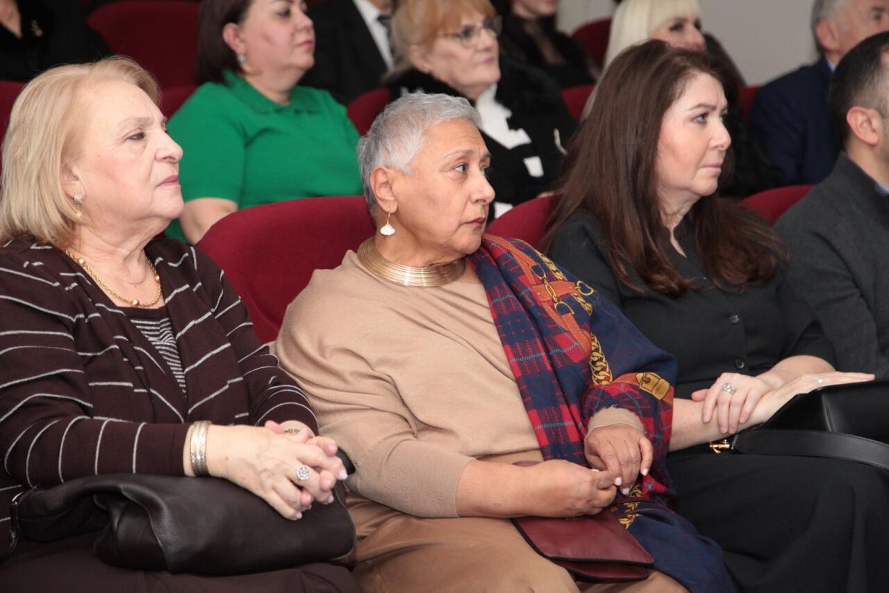 Яркие роли выдающегося актера Мамедрзы Шейхзаманова