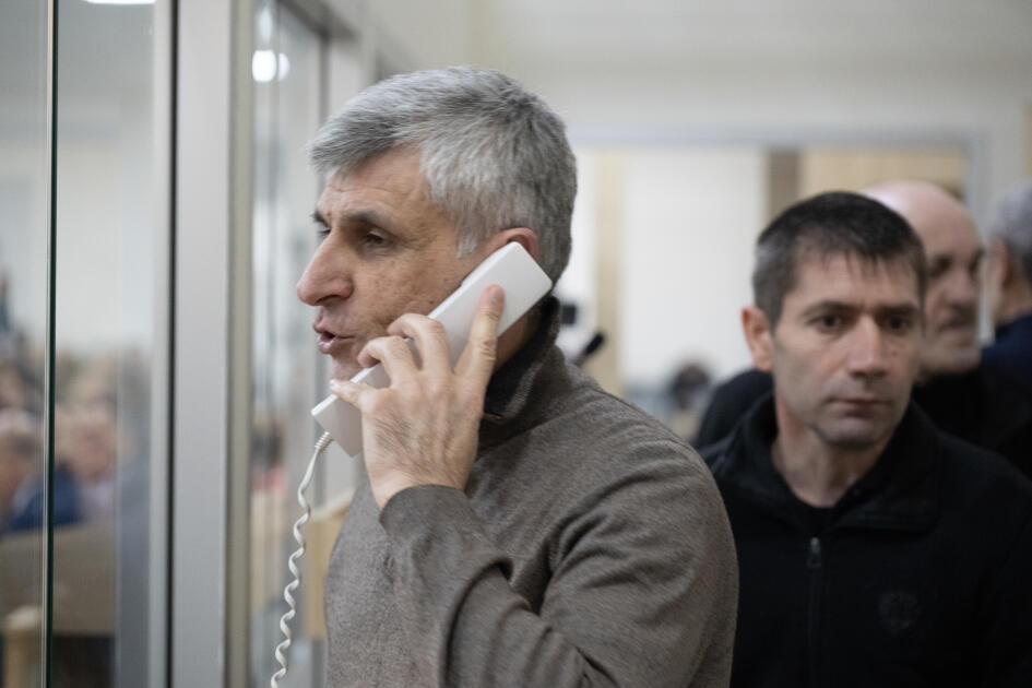 Ermənistan vətəndaşlarının məhkəməsində təqsirləndirilən şəxslərin vəkillərinin müdafiə çıxışı yekunlaşıb