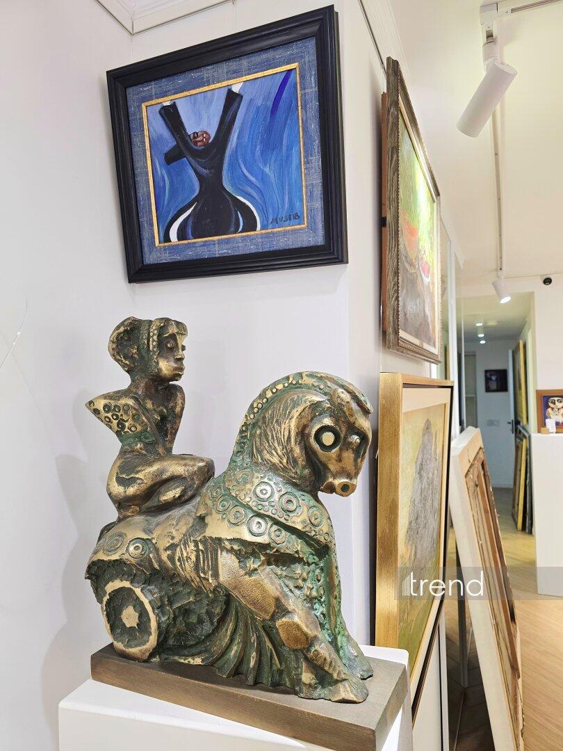 Путешествие по Buta Gallery - первое в Баку пространство клубной галереи национального искусства