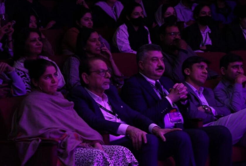 Азербайджанский спектакль на английском языке вызвал большой резонанс в Пакистане