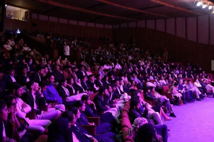 Азербайджанский спектакль на английском языке вызвал большой резонанс в Пакистане