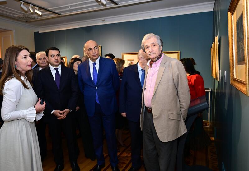 В Баку состоялось торжественное открытие экспозиции "Мирза Гадим Иревани: 200-летняя летопись искусства"