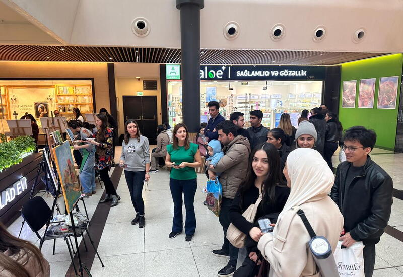 В Гяндже прошла выставка «Польша глазами азербайджанских художников»