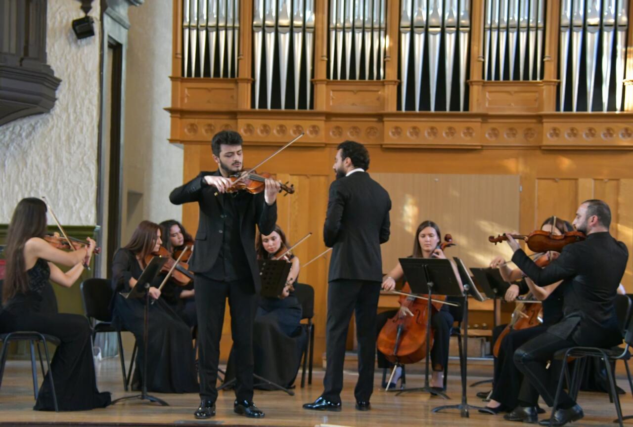 Музыка объединяет поколения: в Баку прошёл цикл абонементных концертов