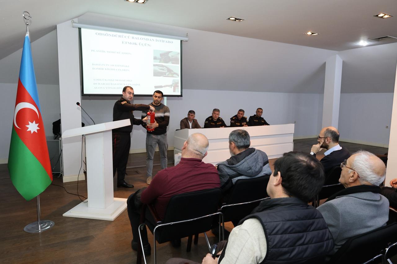 İçərişəhərdə simulyasiyalı təxliyə təlimi keçirilib