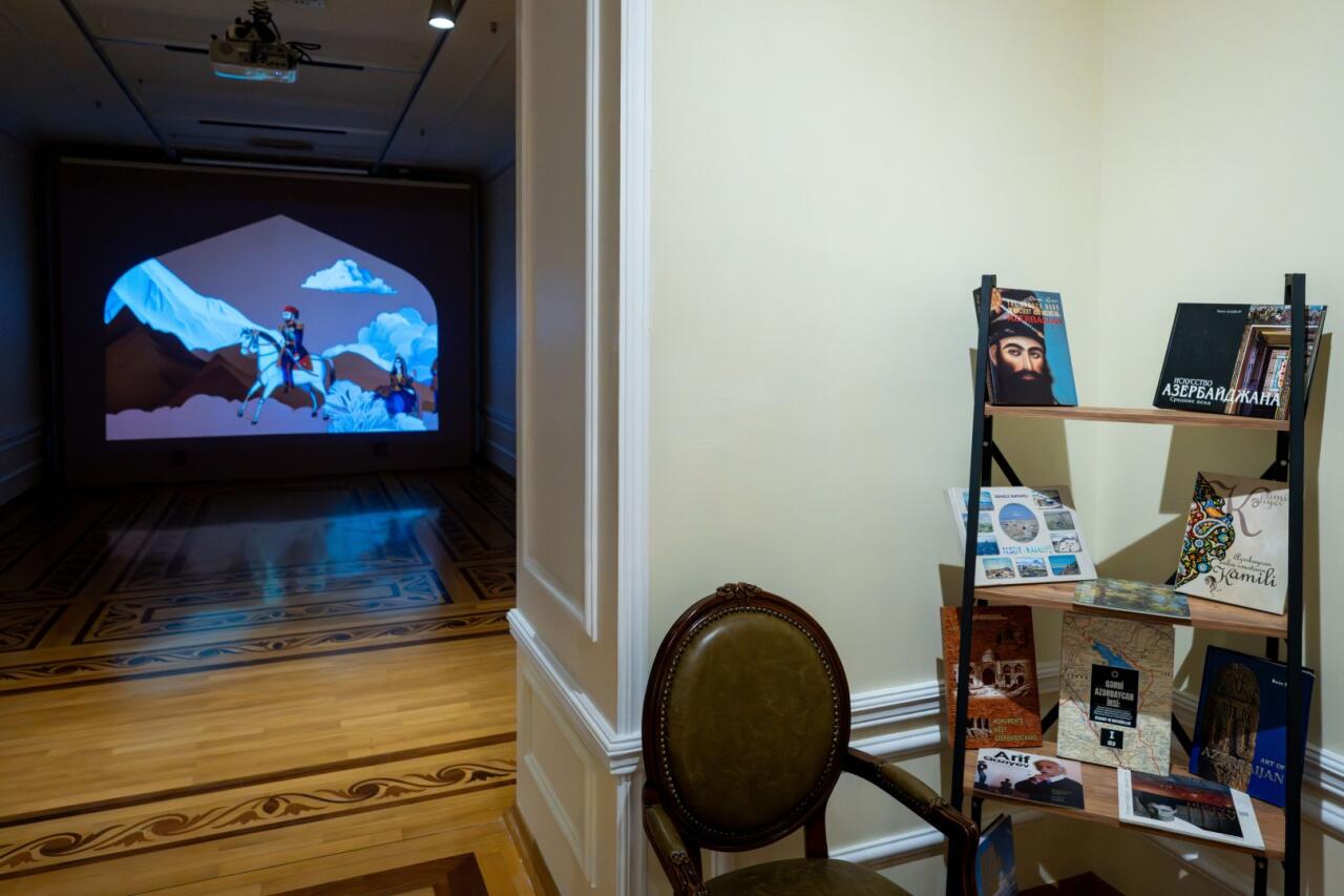 В Баку состоялось торжественное открытие экспозиции "Мирза Гадим Иревани: 200-летняя летопись искусства"