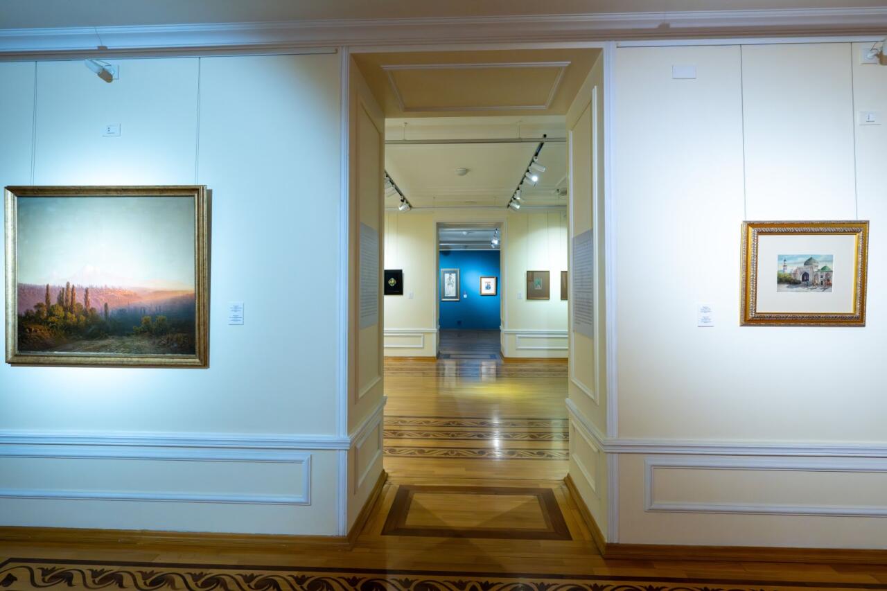 В Баку состоялось торжественное открытие экспозиции "Мирза Гадим Иревани: 200-летняя летопись искусства"