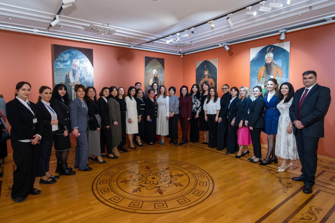 В Баку состоялось торжественное открытие экспозиции "Мирза Гадим Иревани: 200-летняя летопись искусства"