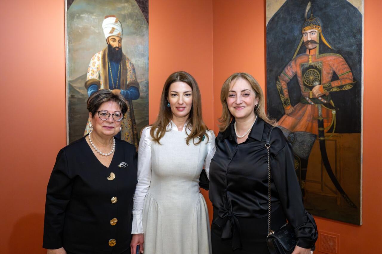 В Баку состоялось торжественное открытие экспозиции "Мирза Гадим Иревани: 200-летняя летопись искусства"