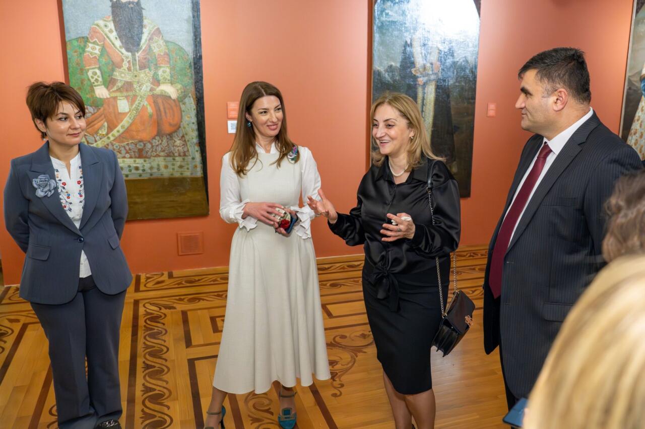 В Баку состоялось торжественное открытие экспозиции "Мирза Гадим Иревани: 200-летняя летопись искусства"