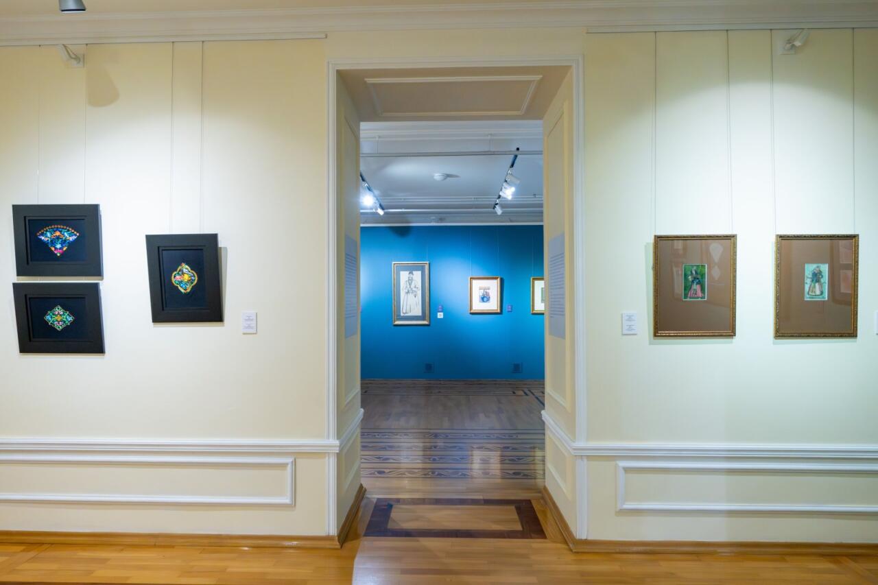 В Баку состоялось торжественное открытие экспозиции "Мирза Гадим Иревани: 200-летняя летопись искусства"