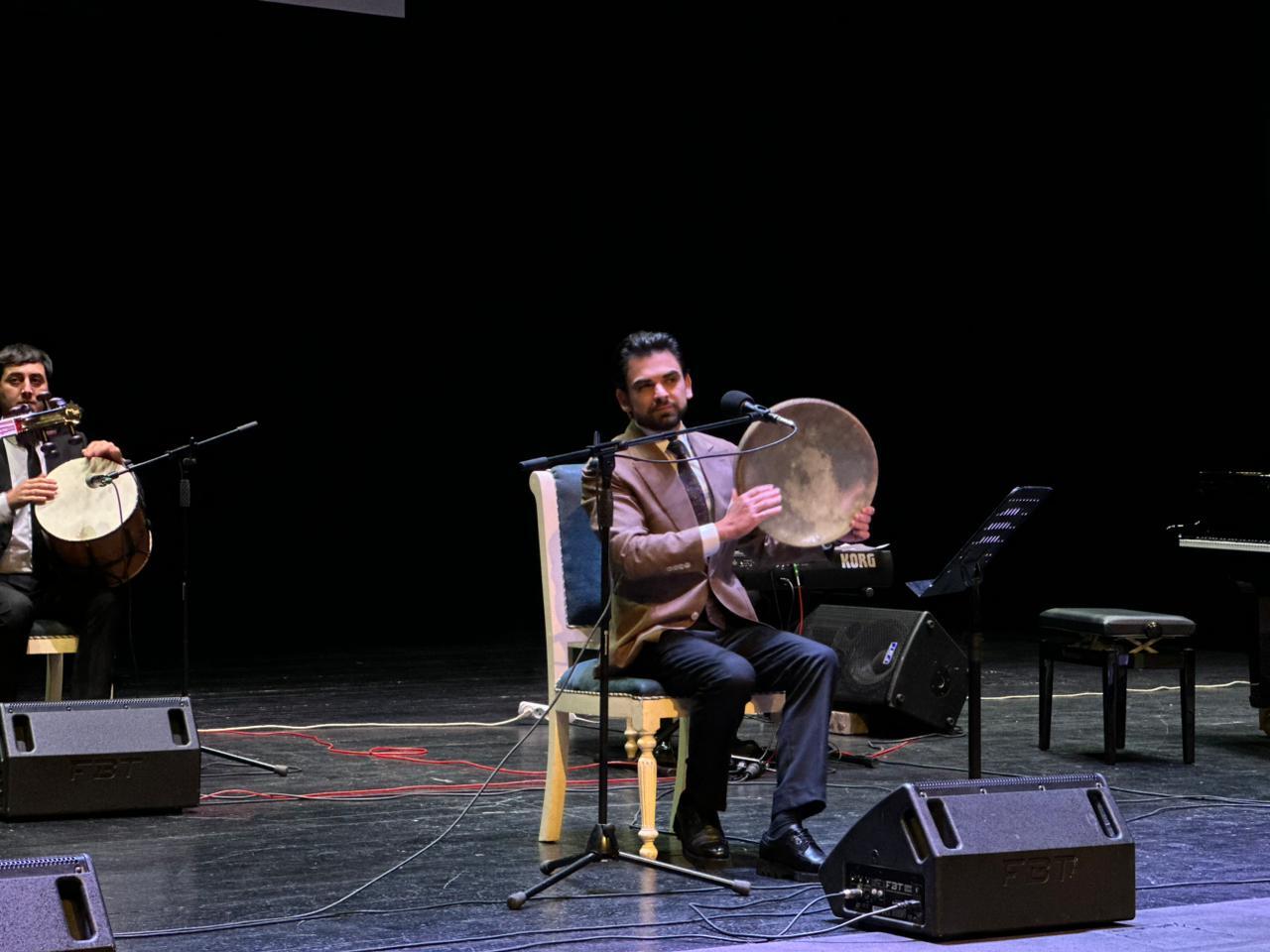 В Гянджинской государственной филармонии торжественно отметили юбилей Мансума Ибрагимова