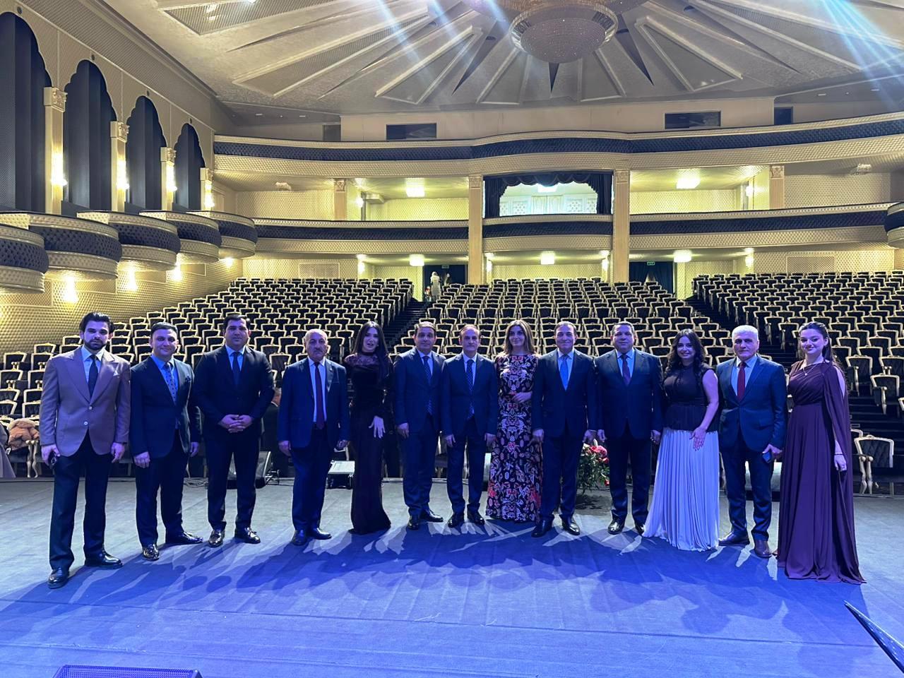 В Гянджинской государственной филармонии торжественно отметили юбилей Мансума Ибрагимова