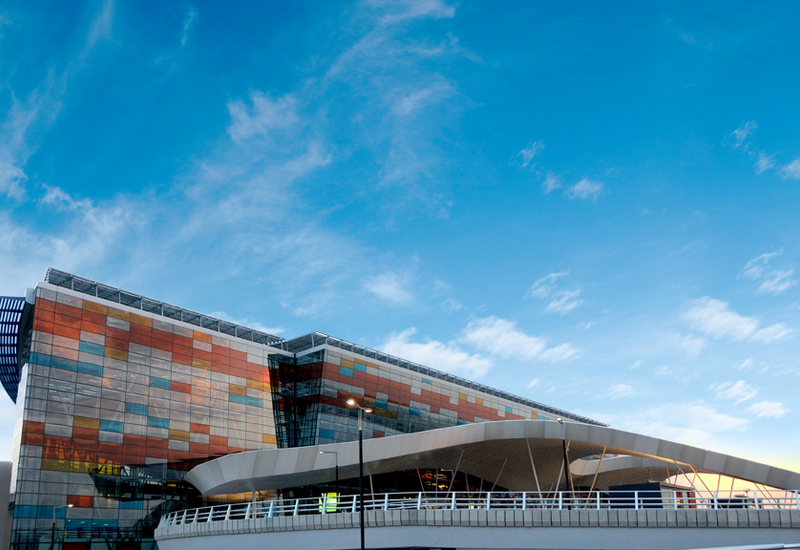 Реваншисты скапливаются в аэропорт Еревана