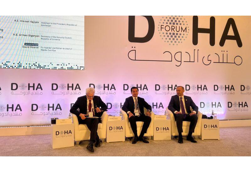 Hikmət Hacıyev və Armen Qriqoryan Qətərdə panel müzakirəsində iştirak ediblər