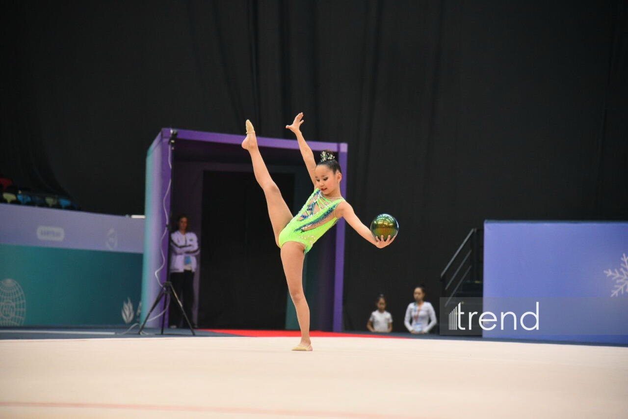 В Баку проходит международный турнир по художественной гимнастике "Winter Fairytale"