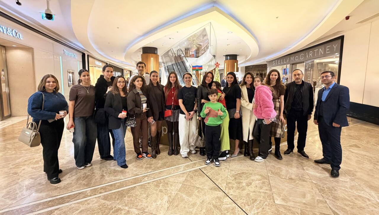 Состоялось официальное открытие выставки "Winter in Azerbaijan" от Издательского дома NARGIS