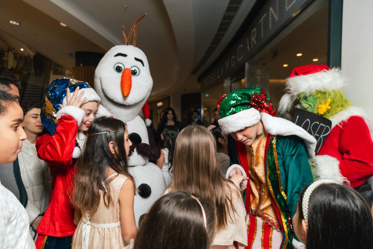 Состоялось официальное открытие выставки "Winter in Azerbaijan" от Издательского дома NARGIS