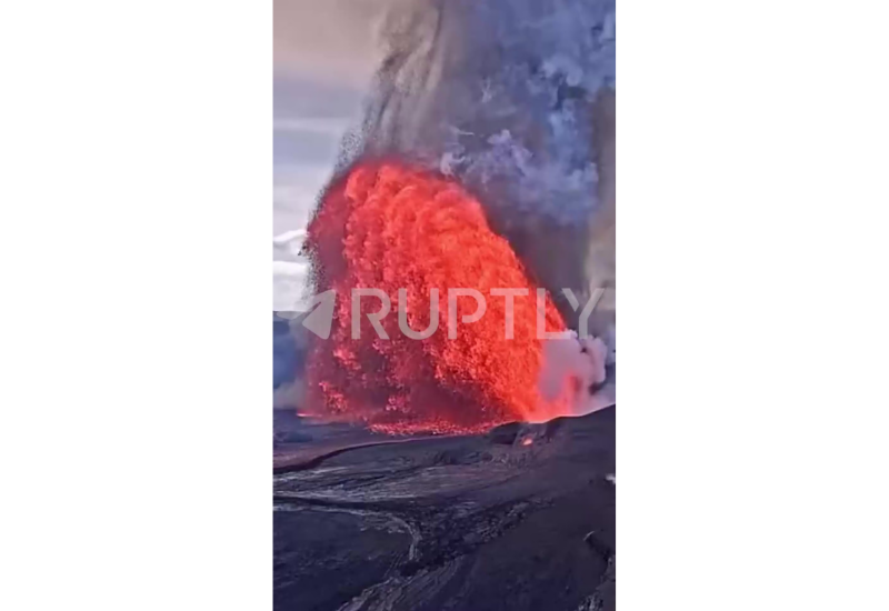 Вулкан Килауэа на Гавайях снова извергается
