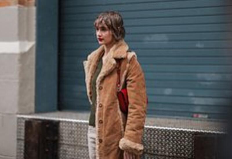 Российский стилист посоветовал носить популярную вещь из 70-х