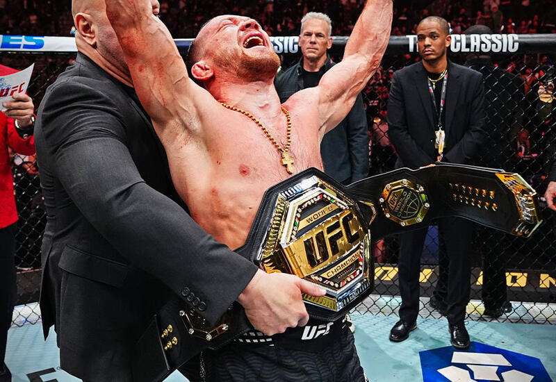 Петр Ян победил Мераба Двалишвили и вернул себе чемпионский пояс UFC