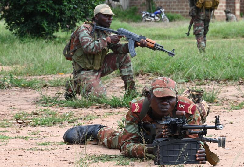 В Бенине мятежники атаковали президентский дворец