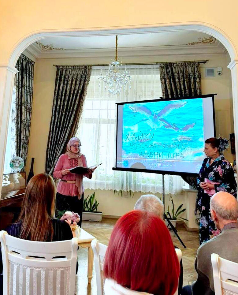 В Баку наградили победителей конкурса "Хайку на волнах Хазара"