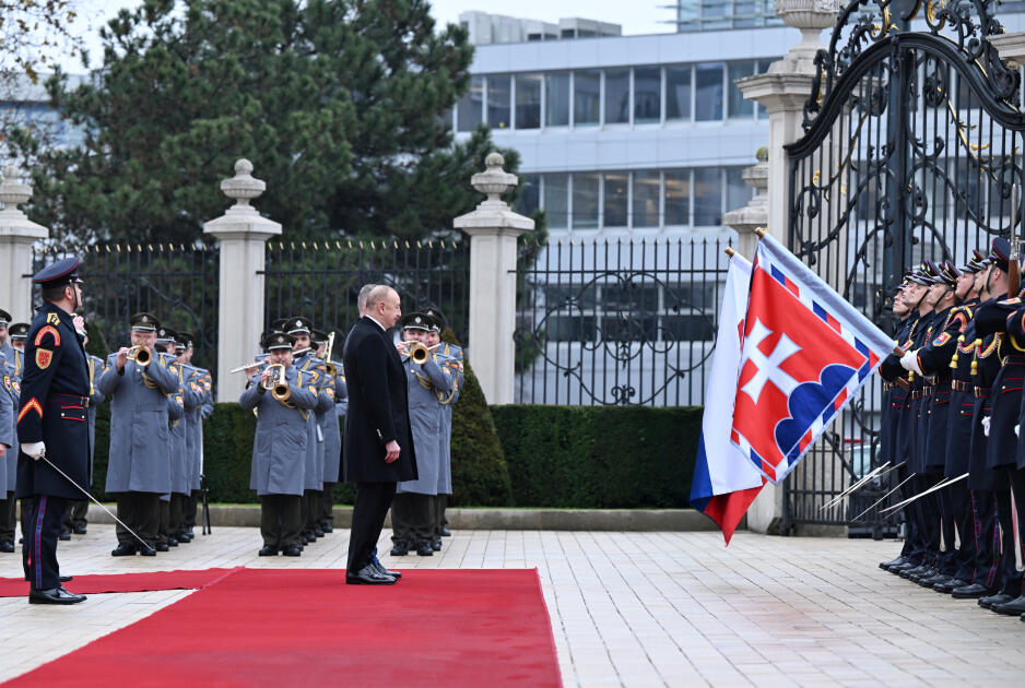 Состоялась церемония официальной встречи Президента Ильхама Алиева в Братиславе