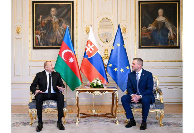Состоялась встреча Президента Ильхама Алиева с Президентом Словакии в формате один на один