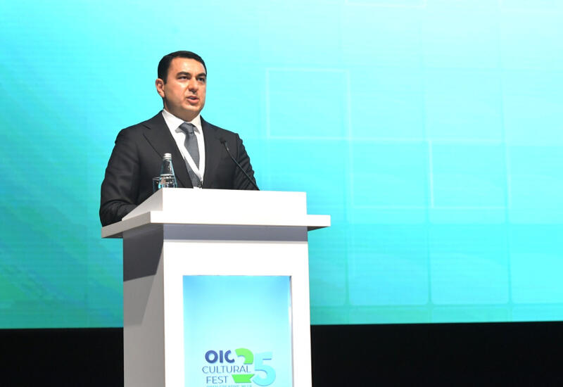 Mədəni və yaradıcılıq sənayelərinin inkişafı milli mədəniyyət siyasətinin əsas istiqamətlərindən birinə çevrilib