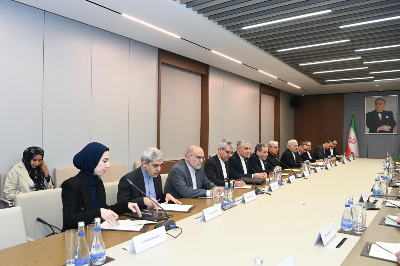 Азербайджан и Иран обсудили региональные проекты