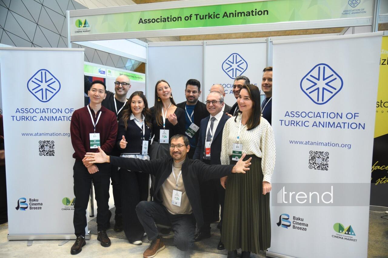 Креативные павильоны и красочные экспозиции на открытии "Культурного фестиваля ОИС: Бакинская Творческая неделя – 2025"