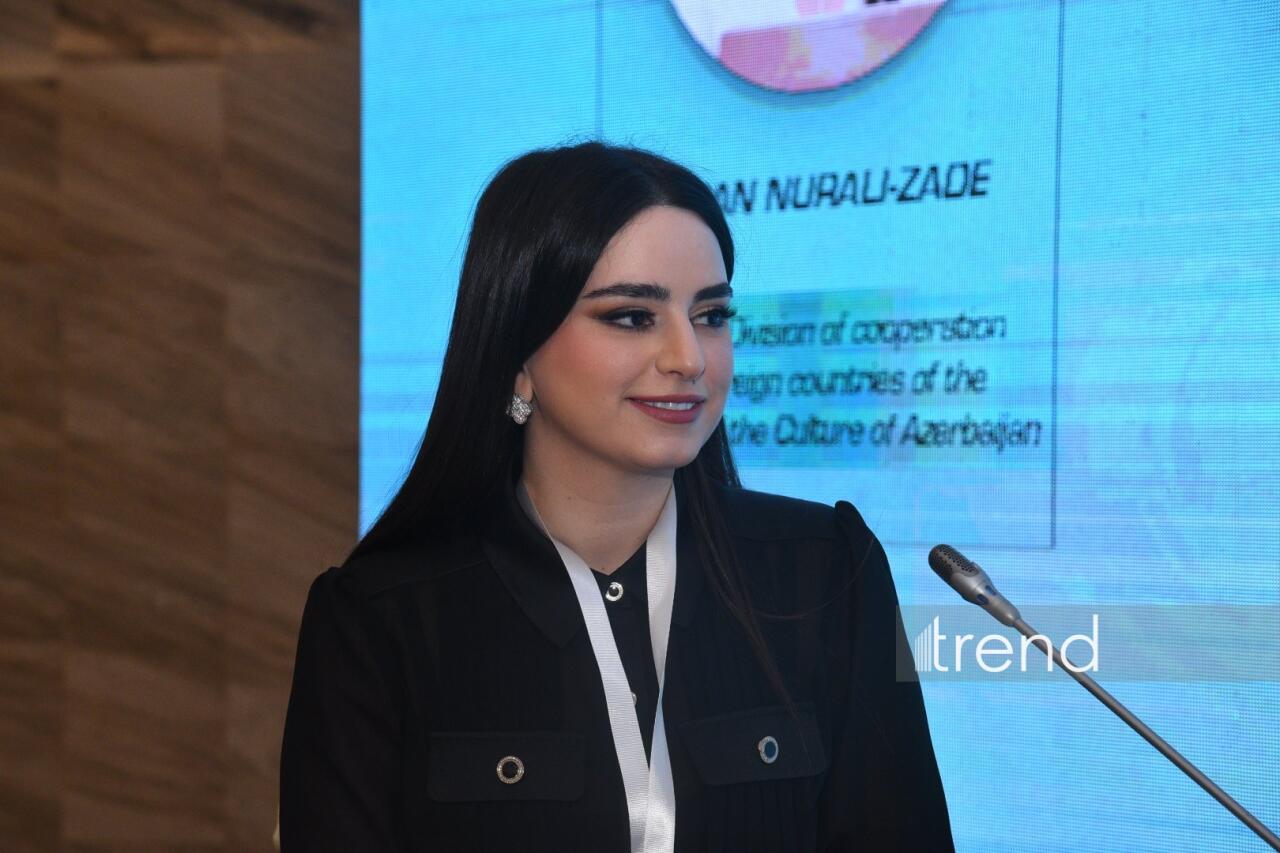 На Бакинской Творческой неделе обсудили будущее культуры исламского мира в цифровую эпоху