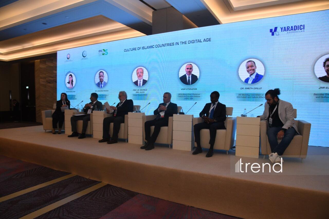 На Бакинской Творческой неделе обсудили будущее культуры исламского мира в цифровую эпоху