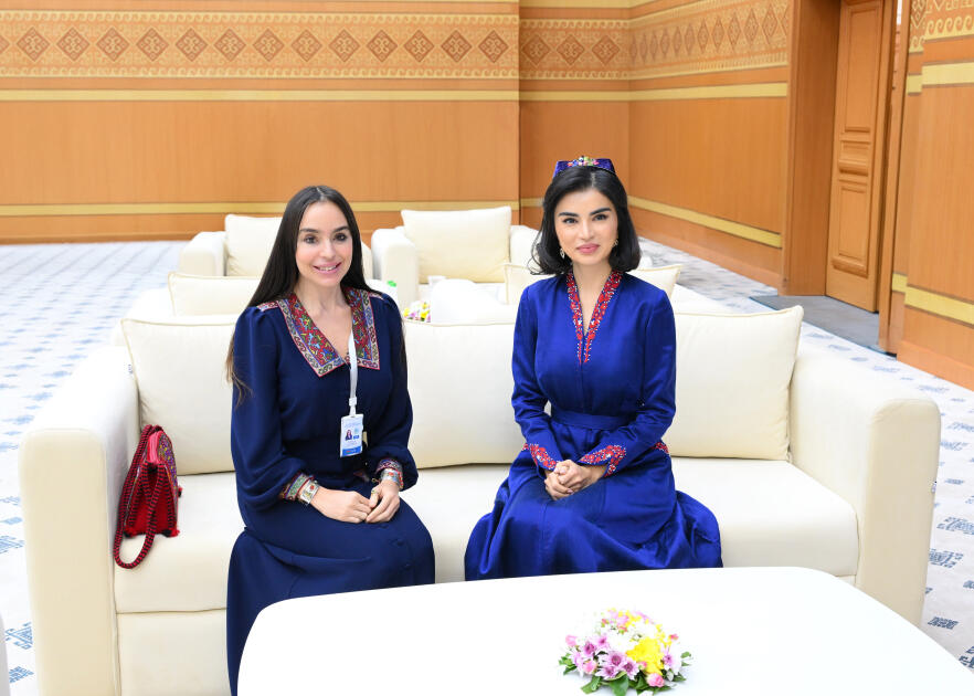 Вице-президент Фонда Гейдара Алиева Лейла Алиева встретилась с руководителем Администрации Президента Республики Узбекистан