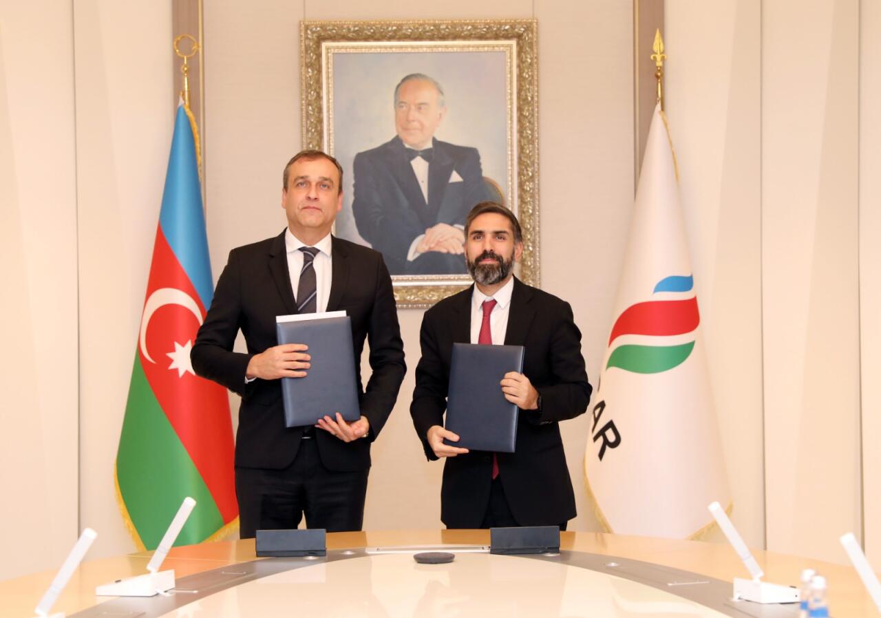 SOCAR и MVM ONEnergy подписали соглашение о поставках природного газа