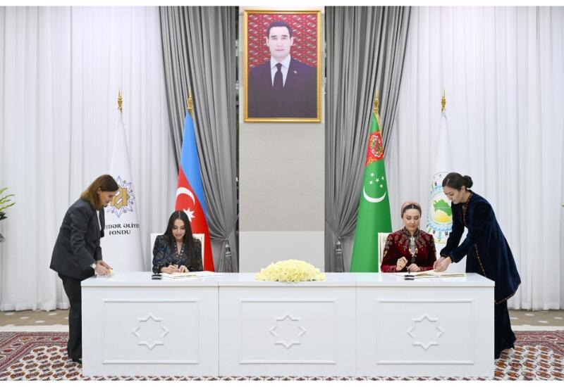 Подписан Меморандум о взаимопонимании между Фондом Гейдара Алиева и Благотворительным фондом по оказанию помощи нуждающимся в опеке детям