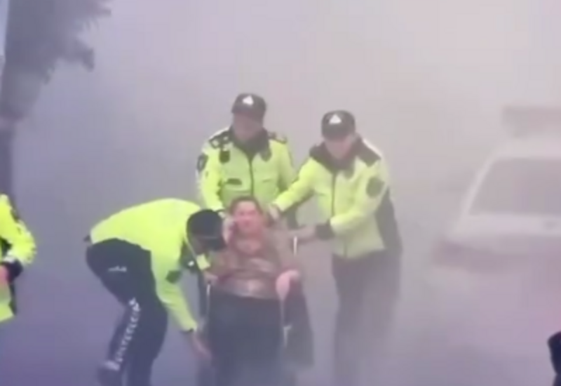 Полиция спасла женщину-инвалида из горящего дома в Пираллахи