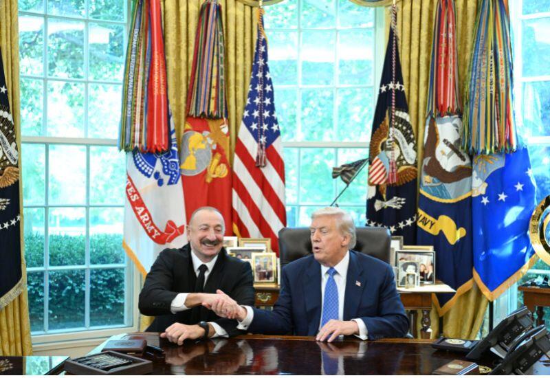 Президент Ильхам Алиев поблагодарил Дональда Трампа