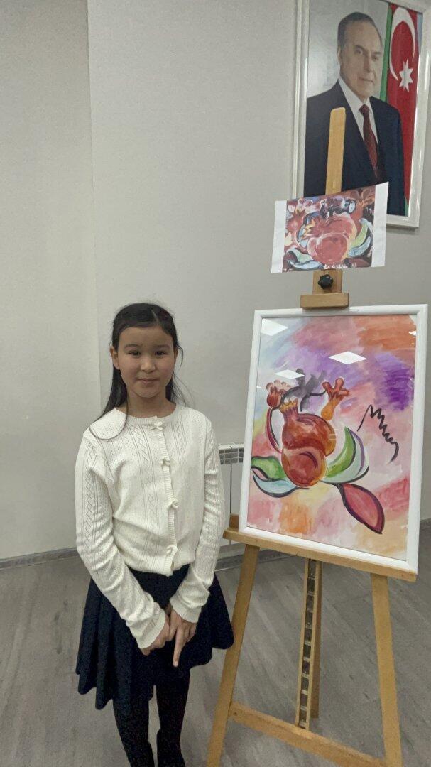 Творчество Тогрула Нариманбекова глазами детей - в Баку прибыла дочь художника