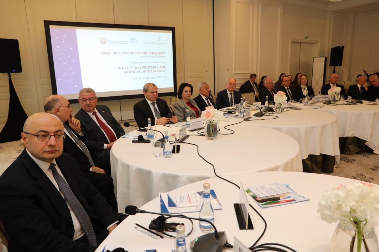 “Əqli mülkiyyət və süni intellekt” mövzusunda beynəlxalq konfransın birinci günü yekunlaşıb