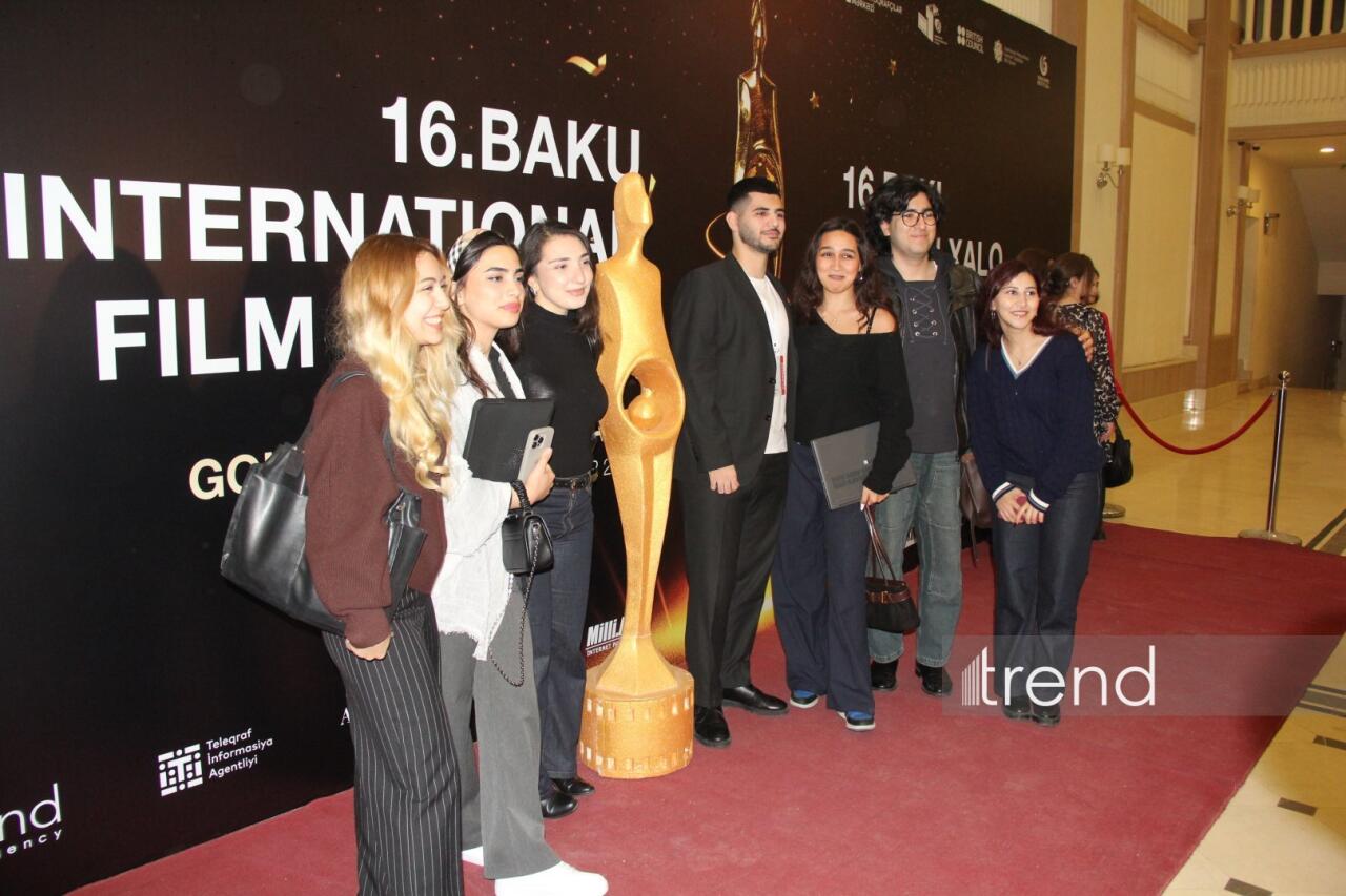 Награждены победители XVI Бакинского международного кинофестиваля