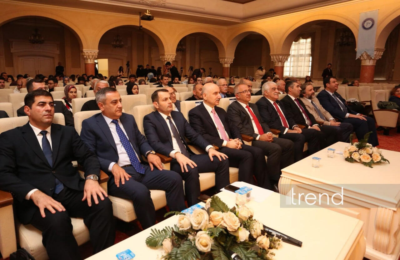 Orta Dəhliz yük daşımalarının sürətli və təhlükəsiz həyata keçirilməsinə imkan yaradır