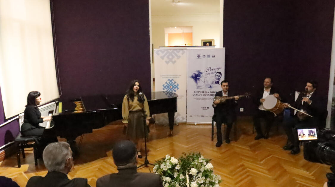 В Баку награждены победители Республиканского конкурса чтецов "Поэзия Хазри"